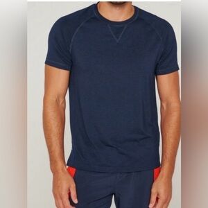 Fourlaps Level Tech Tee Men’s Large Navy Athletic Performance Shirt NWT